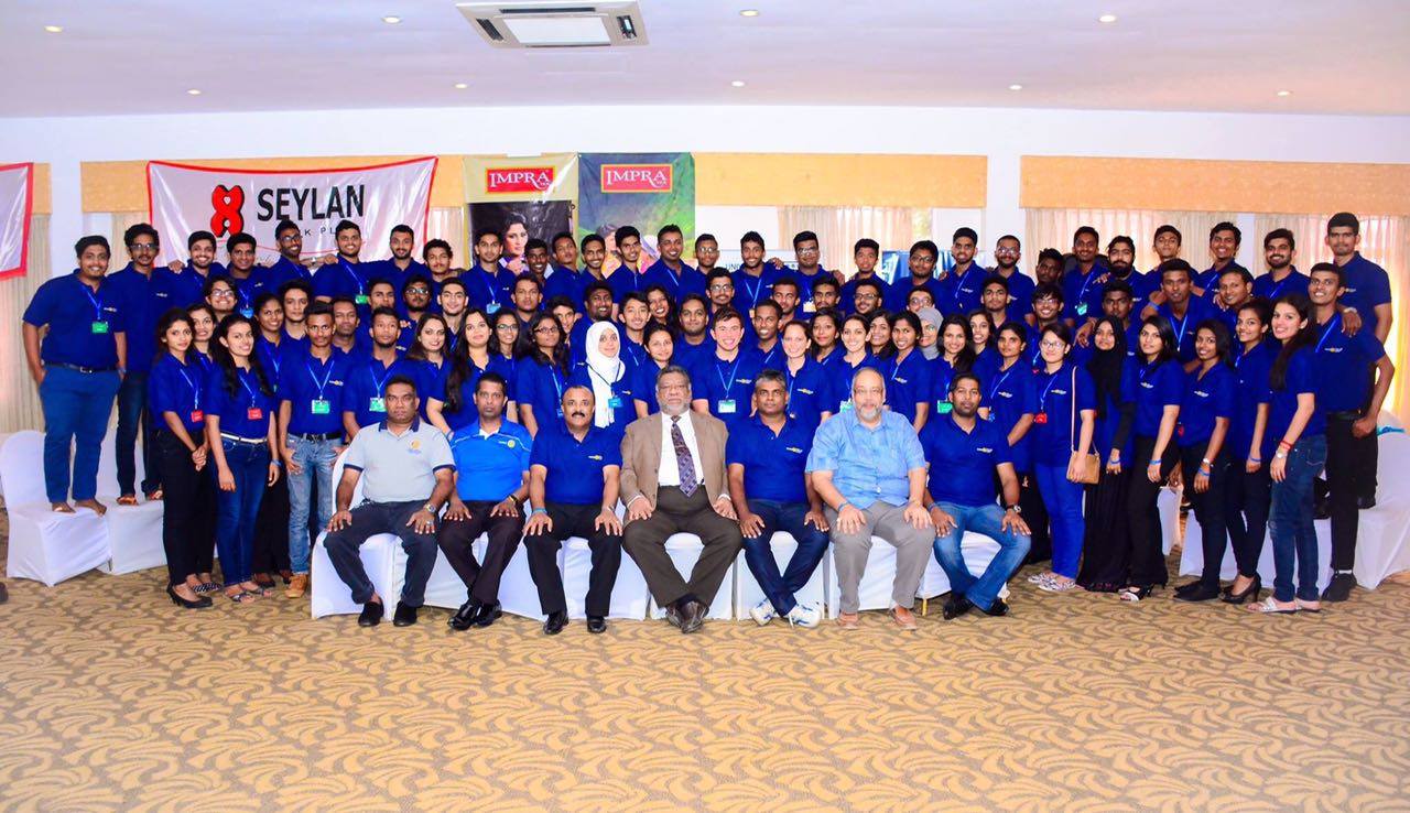 15321663_1329300340445385_643100354_o