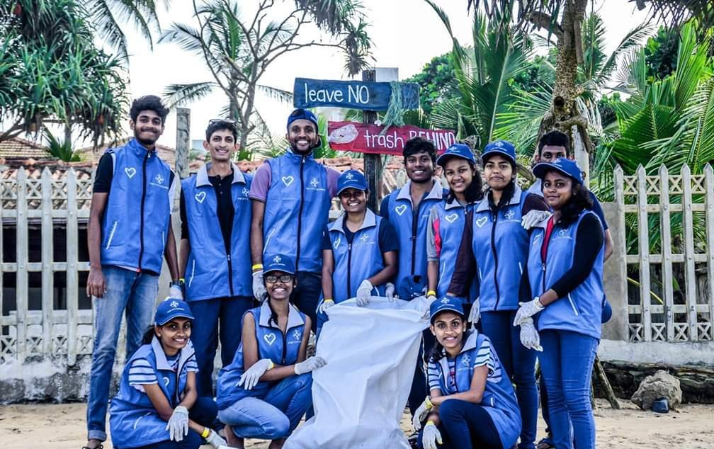 Thalassophiles for a Cleaner Shoreline🌊❤